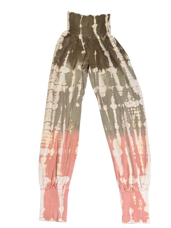 Young Fabulous & Broke Pants - Young Fabulous & Broke Size Medium Tie Dye Joggers Pants Boho High Rise Lounge